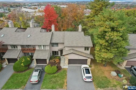 21 Cedar Wood Terrace Woodland Park NJ 07424