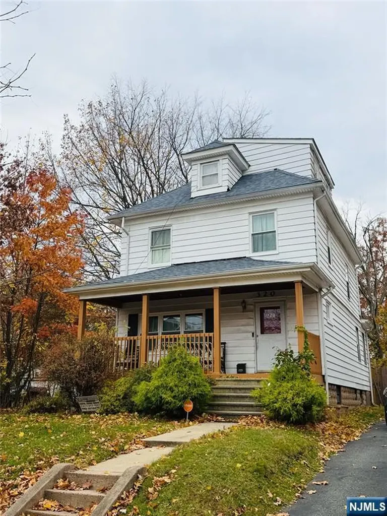 320 W Palisade Avenue Englewood NJ 07631