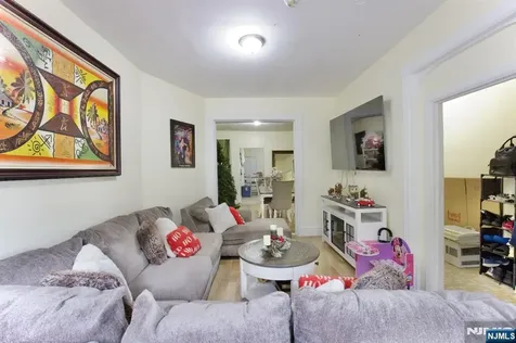 116 N 13th Street Newark NJ 07107