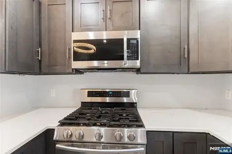 543 Sagamore Avenue Teaneck NJ 07666