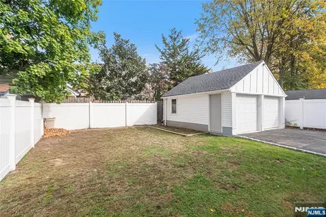 543 Sagamore Avenue Teaneck NJ 07666