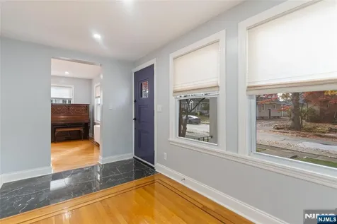543 Sagamore Avenue Teaneck NJ 07666