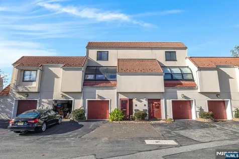 57 Musano Court West Orange NJ 07052