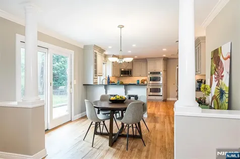 147 Winslow Terrace Glen Rock NJ 07452