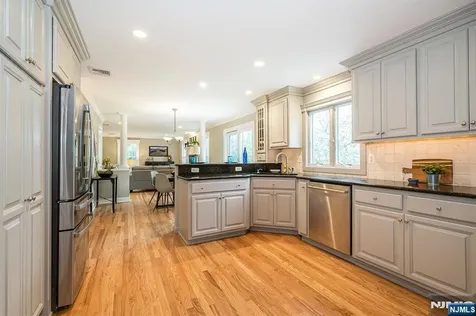147 Winslow Terrace Glen Rock NJ 07452