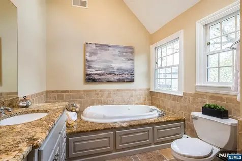 147 Winslow Terrace Glen Rock NJ 07452