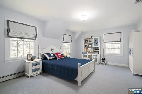 147 Winslow Terrace Glen Rock NJ 07452