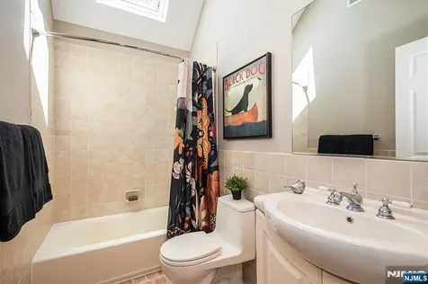147 Winslow Terrace Glen Rock NJ 07452