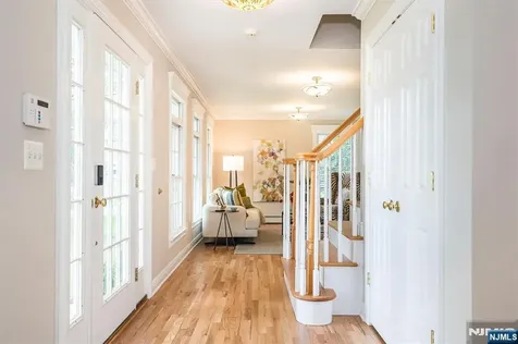 147 Winslow Terrace Glen Rock NJ 07452