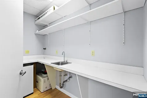 197 Washington Avenue Bergenfield NJ 07621