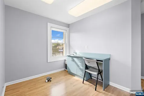 197 Washington Avenue Bergenfield NJ 07621