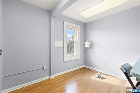 197 Washington Avenue Bergenfield NJ 07621