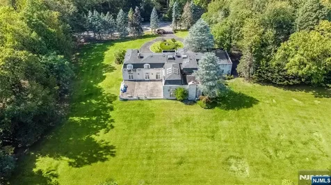 132 Chestnut Ridge Road Saddle River NJ 07458