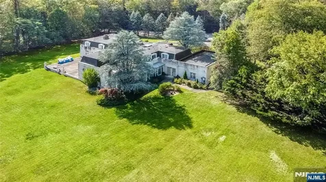132 Chestnut Ridge Road Saddle River NJ 07458