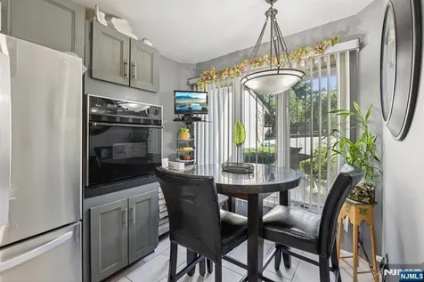 22 Cedarwood Terrace Woodland Park NJ 07424