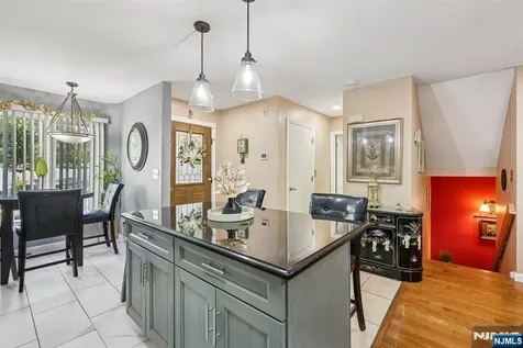 22 Cedarwood Terrace Woodland Park NJ 07424