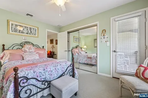 22 Cedarwood Terrace Woodland Park NJ 07424