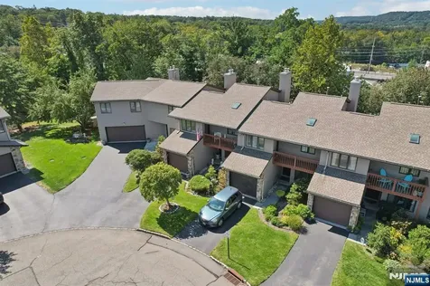 22 Cedarwood Terrace Woodland Park NJ 07424