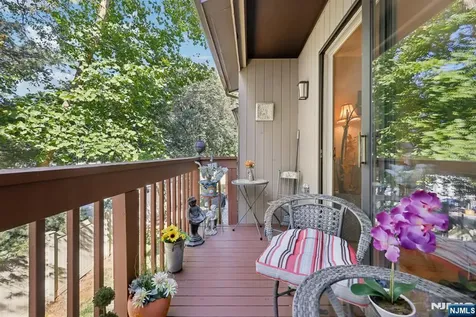 22 Cedarwood Terrace Woodland Park NJ 07424