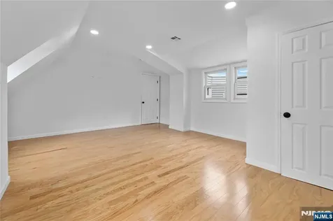 206 Linden Avenue Verona NJ 07044
