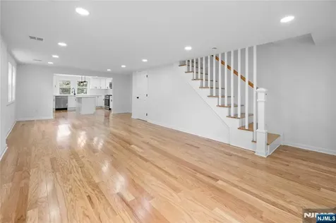 206 Linden Avenue Verona NJ 07044