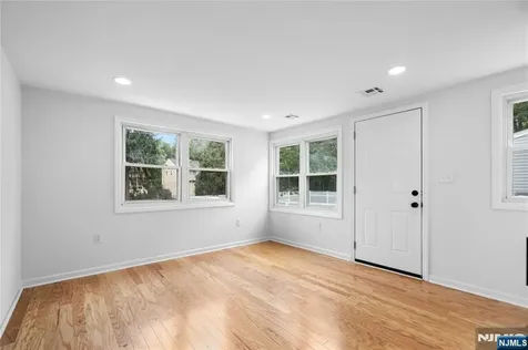206 Linden Avenue Verona NJ 07044