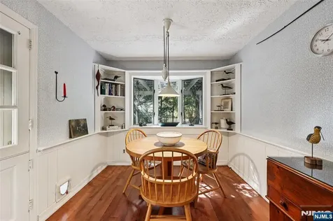 172 Ackerman Avenue Ho-ho-kus NJ 07423