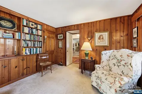 172 Ackerman Avenue Ho-ho-kus NJ 07423