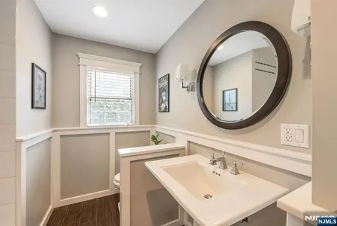 10 Beechwood Road Ho-ho-kus NJ 07423
