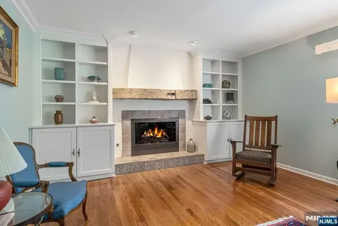 10 Beechwood Road Ho-ho-kus NJ 07423