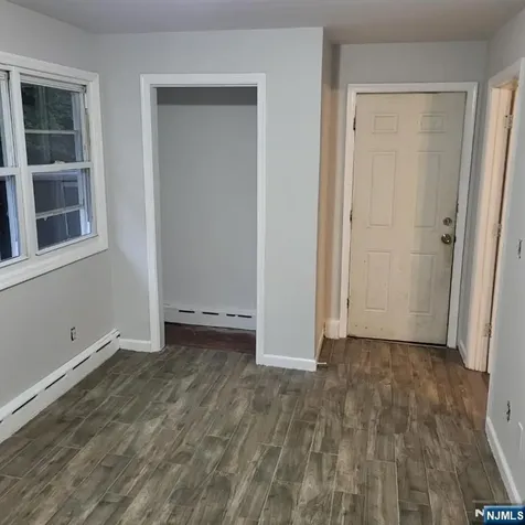 69 Riverside Oakland NJ 07436