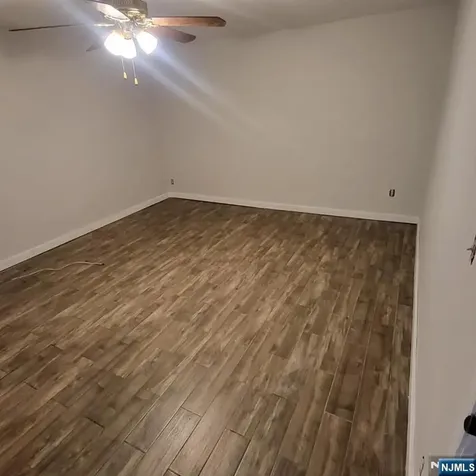 69 Riverside Oakland NJ 07436