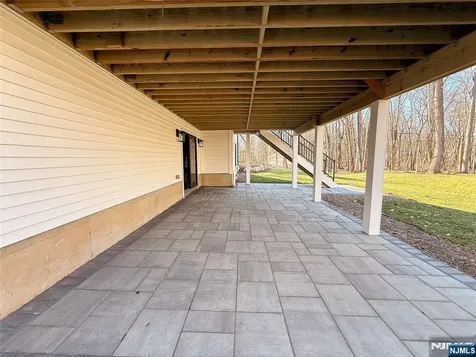 704 Orangeburgh River Vale NJ 07675