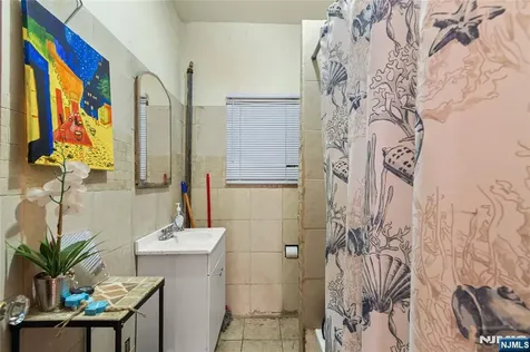260 Madison Street Passaic NJ 07055