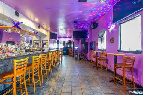 615 Orange Street Newark NJ 07107