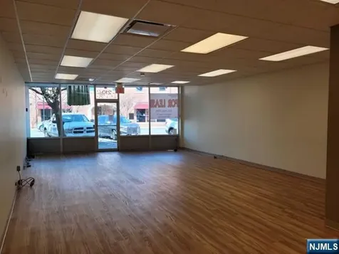 210 Rock Road Glen Rock NJ 07452