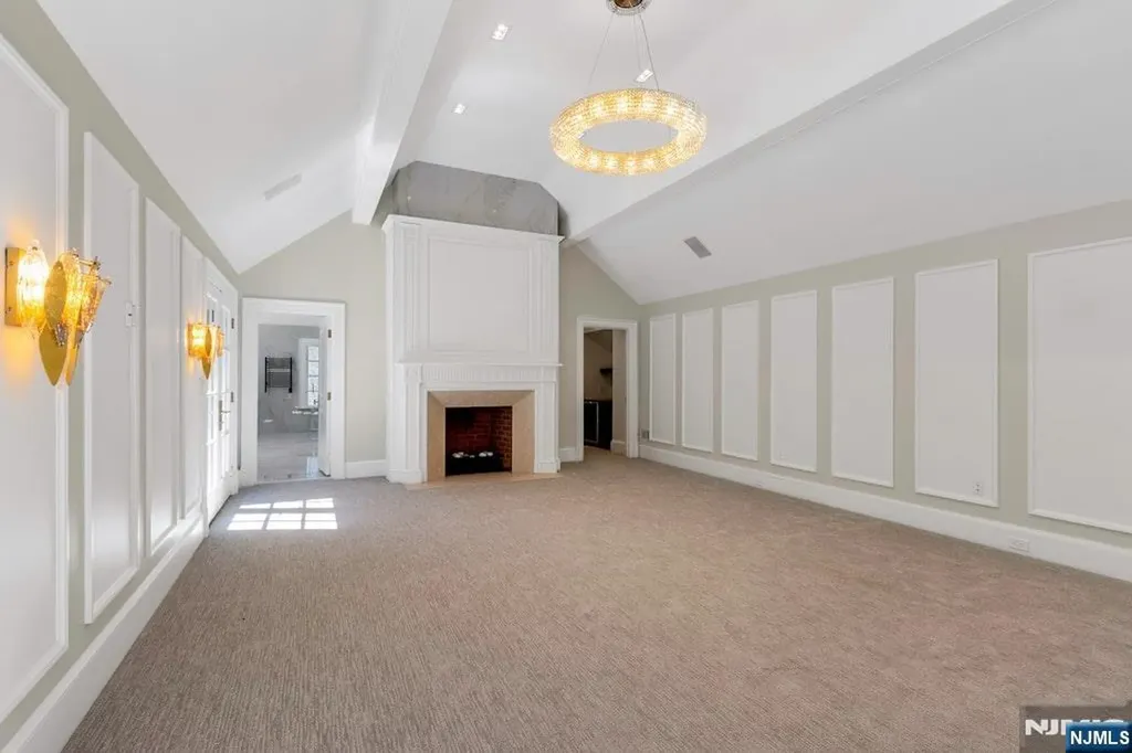 4 Duck Pond Road Alpine NJ 07620