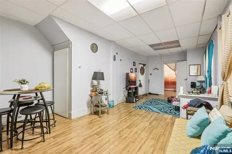 107 Saint Davids Place Atlantic City NJ 08401