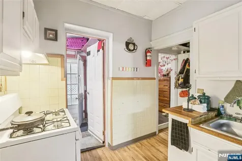 107 Saint Davids Place Atlantic City NJ 08401