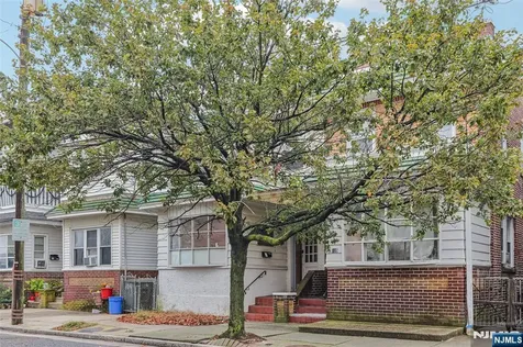 107 Saint Davids Place Atlantic City NJ 08401