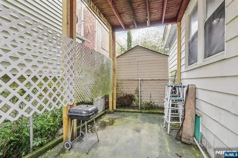 107 Saint Davids Place Atlantic City NJ 08401