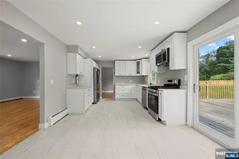 14 Kim Lane Washington Township NJ 07840