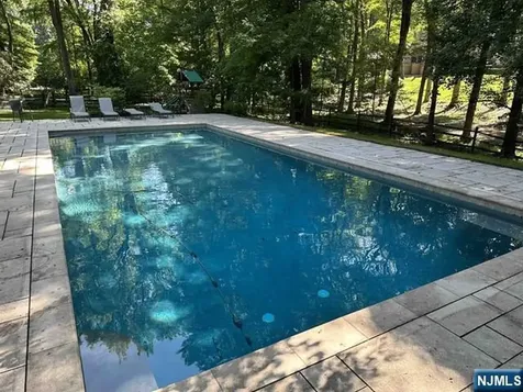 3 Lambs Lane Cresskill NJ 07626