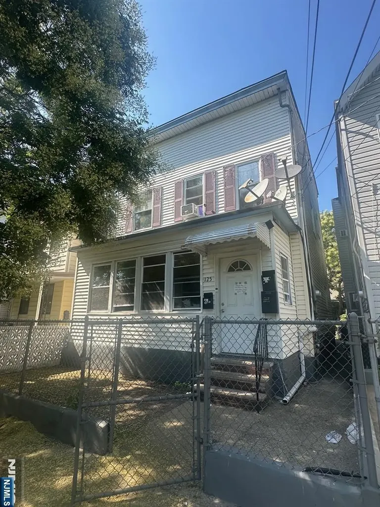 125 Pearl Street Paterson NJ 07501