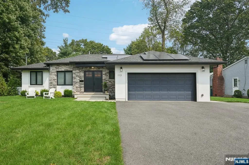 113 Country Lane Clifton NJ 07013