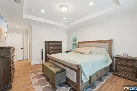 113 Country Lane Clifton NJ 07013