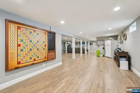 113 Country Lane Clifton NJ 07013