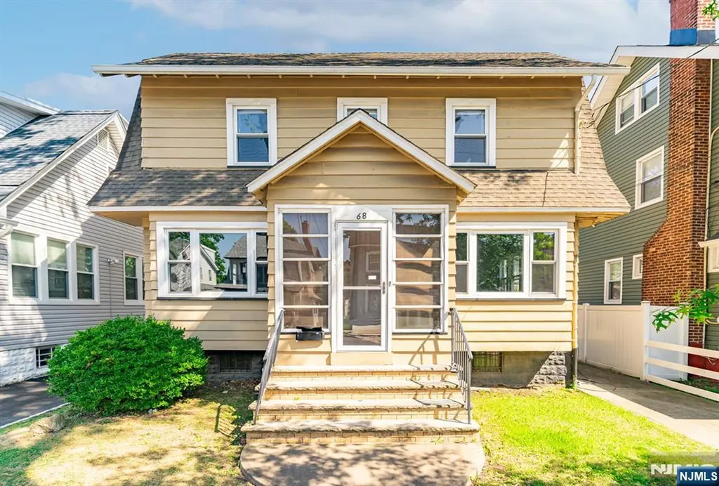 68-70 Richelieu Place Newark NJ 07106