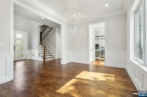30 Cortland Place Cliffside Park NJ 07010