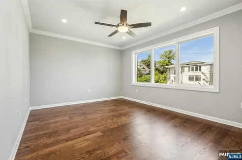 30 Cortland Place Cliffside Park NJ 07010